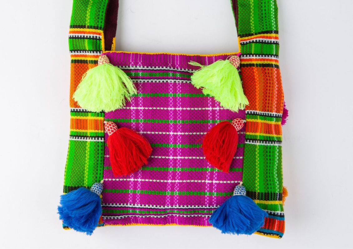 Banhowsaohai ผ้าทอ กระเป๋า the gallery-1