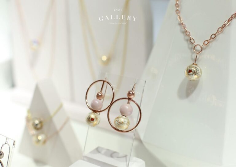 เครื่องประดับ เบญจรงค์ hatsaya - The Gallery ของขวัญ ของฝาก