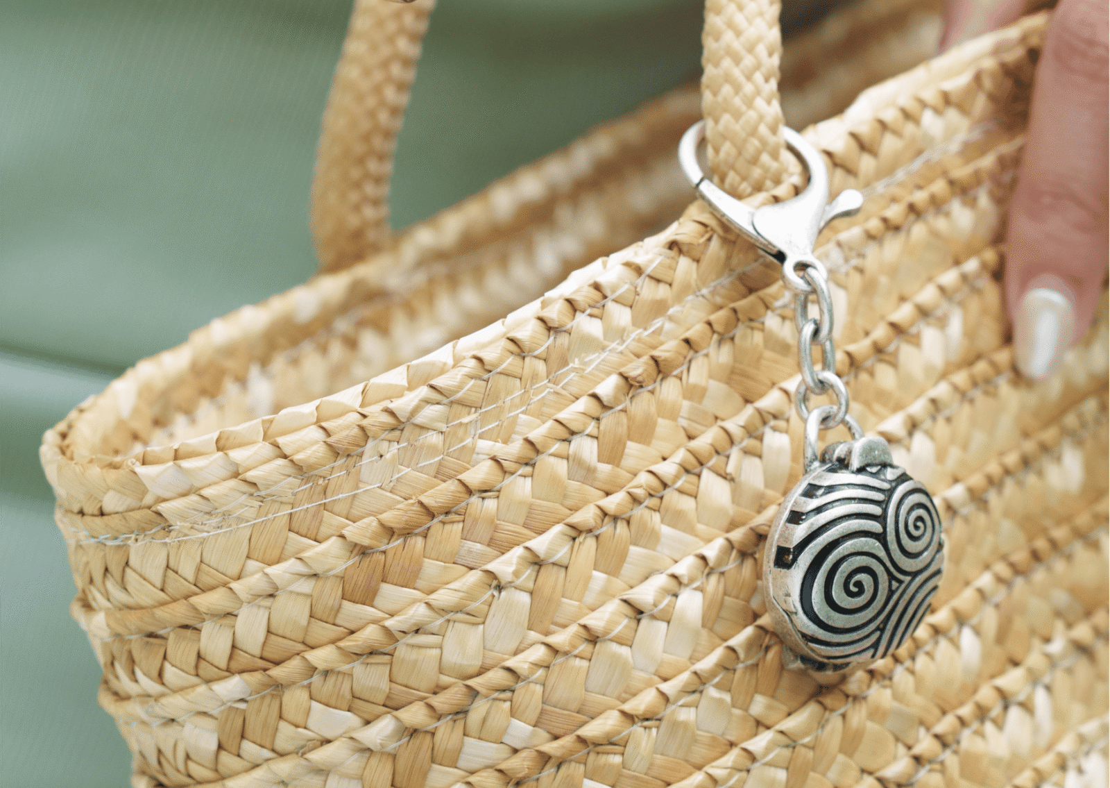 Balmy ยาดม สมุนไพรไทย งานคราฟต์ Thai craft souvenir